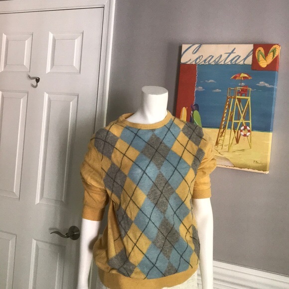 United colors of Benetton sweater  last day - Picture 4 of 5